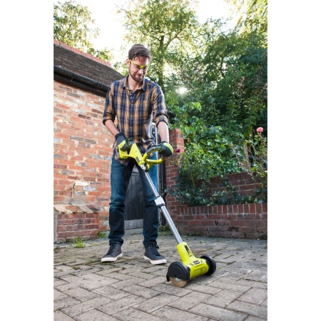 фото щеточная машина ryobi one+ ry18pca-120 5133004728